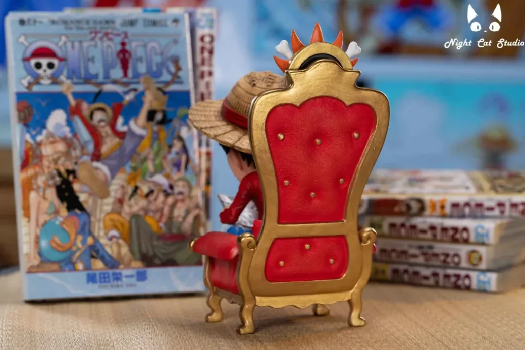 SD Scale Reading Comic Monkey D. Luffy - ONE PIECE Resin Statue - Night Cat Studio