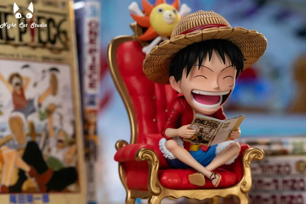 SD Scale Reading Comic Monkey D. Luffy - ONE PIECE Resin Statue - Night Cat Studio