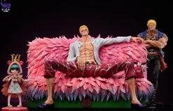 Sitting Donquixote Doflamingo - ONE PIECE Resin Statue - TianXieShe Studio