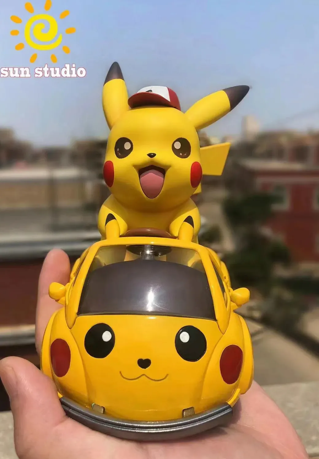 Small & Big Scale Pikachu with Pikachu Car - Pokemon Resin Statue - sun Studio