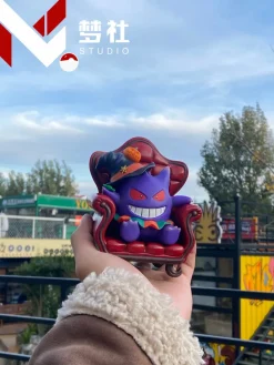 Sofa Gengar - Pokemon Resin Statue - MengShe Studio