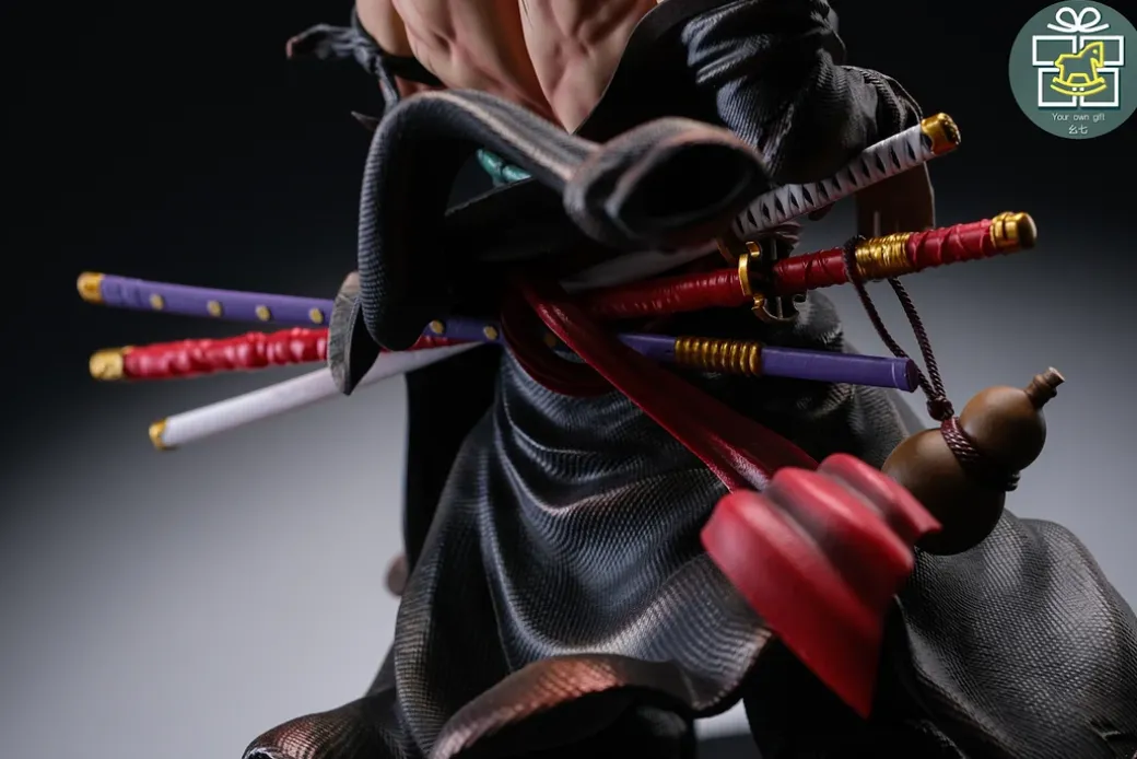 Standing Roronoa Zoro - ONE PIECE Resin Statue - Your Own Gift Studio