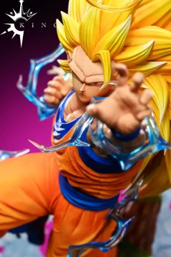 Super Saiyan 3 Son Goku with LED - Dragon Ball Resin Statue - KING Studio
