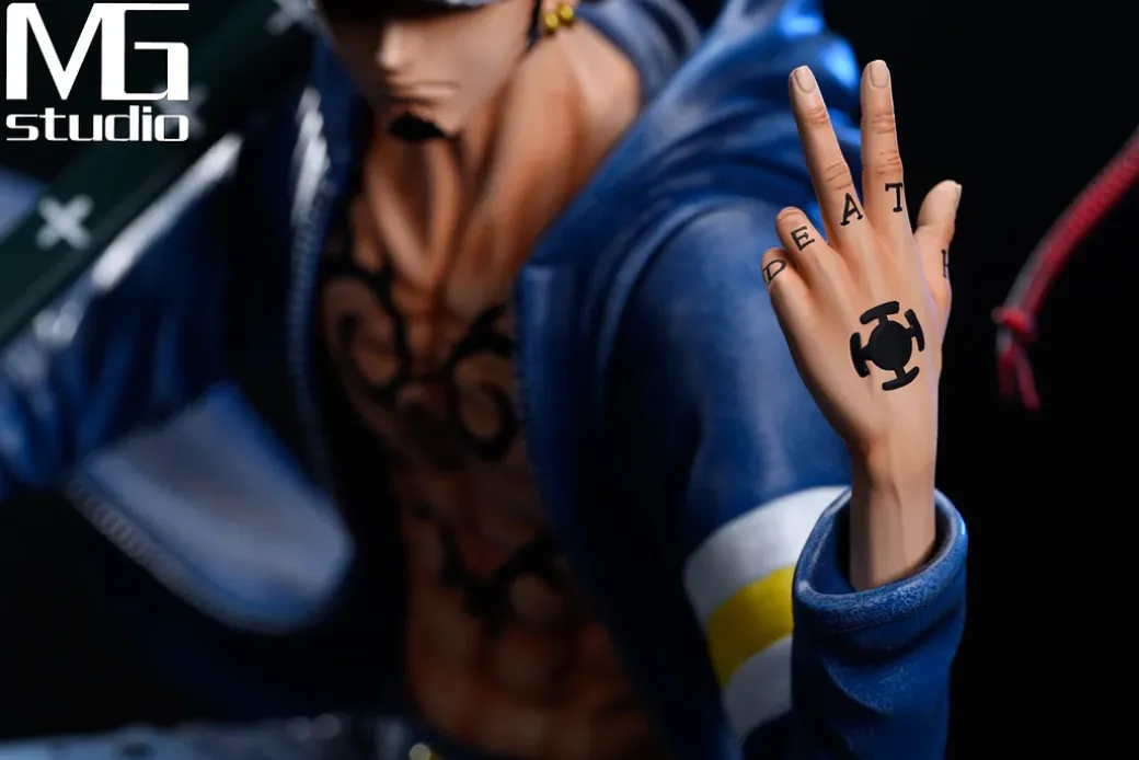 Trafalgar D. Water Law - ONE PIECE Resin Statue - MG-Studio