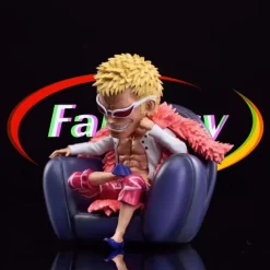 WCF Scale Dressrosa Arc Series Donquixote Pirates 014 Sitting Donquixote Doflamingo - ONE PIECE Resin Statue - Fantasy-Studio