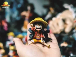 WCF Scale Pig Riding & Monkey D. Luffy - ONE PIECE Resin Statue - ONE Piece. Studio