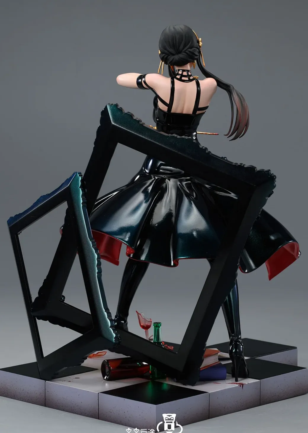 Yor Forger - SPY X FAMILY Resin Statue - XXYun Studio